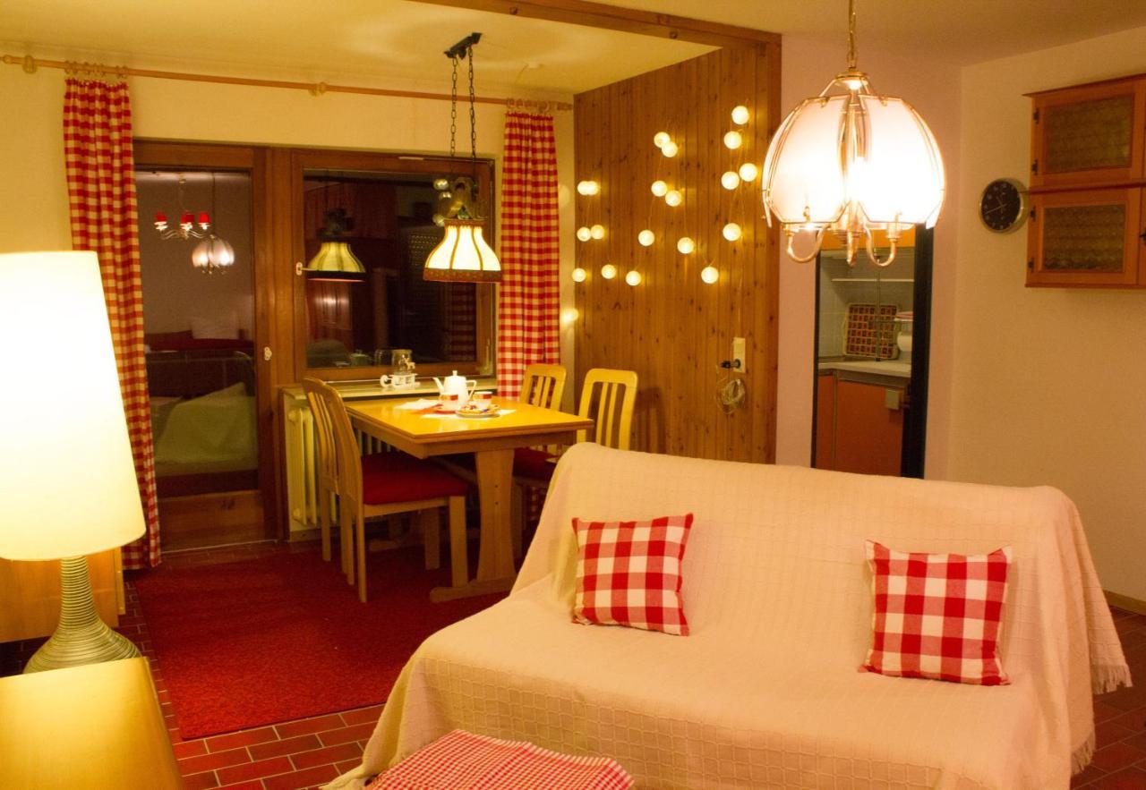 Gemuetliche Ferienwohnung - Mitten Im Schwarzwald Бернау им Шварцвалд Екстериор снимка
